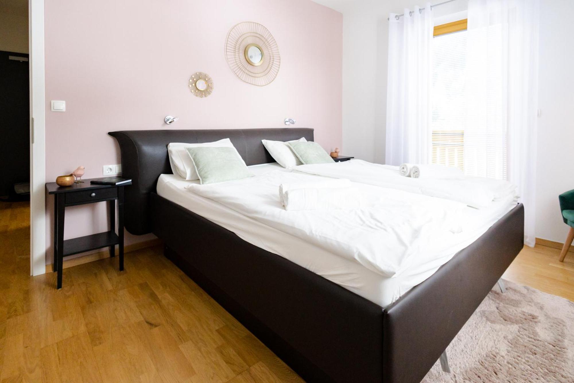 Waterfall Apartment - Cozy Mountain Retreat Kranjska Gora Luaran gambar